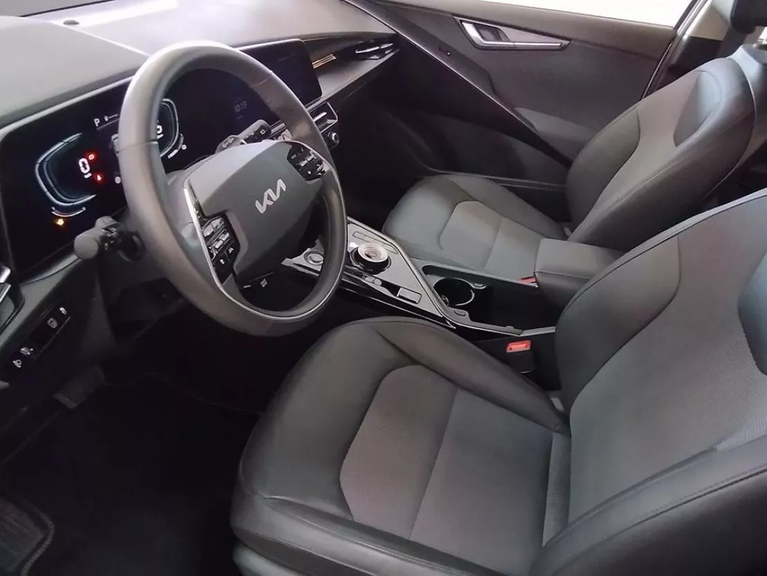 Kia Niro 1.6 GDi DCT HEV Business